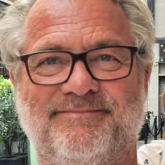 Photo of Colin Smith.